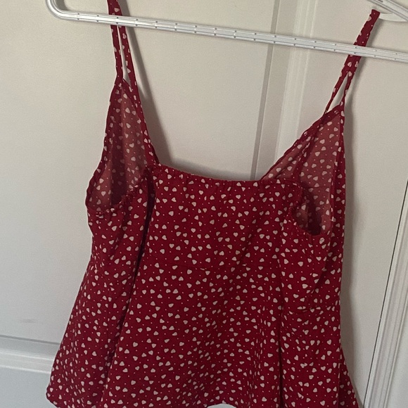 Red with white hearts tie front tank top - Picture 3 of 3